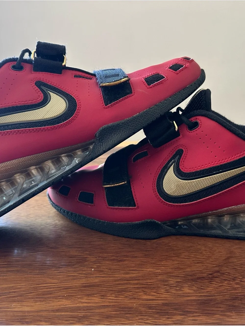 Size 10- NIKE Men’s Romaleos 2 Weightlifting Shoes Black Red Gold 476927-670